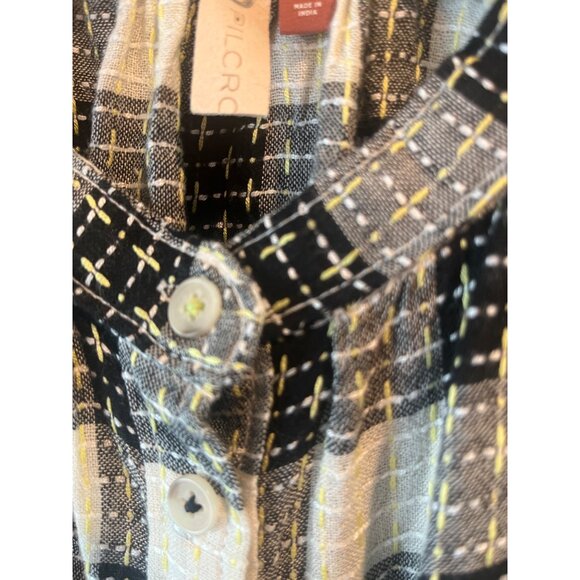 Anthropology Brand PilcroButton up Sz L - Picture 5 of 15